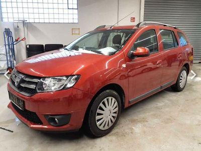 Rot Gebraucht 2014 Dacia Logan MCV Lauréate Kombi | 4.980 € (Etwas zu teuer)