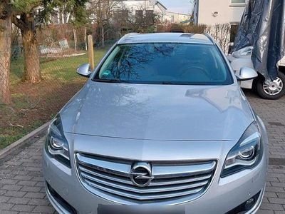 Usata Opel Insignia 140 CV (102 kW) 2015 Station wagon