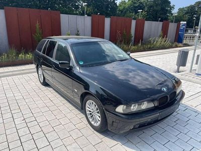 BMW 525