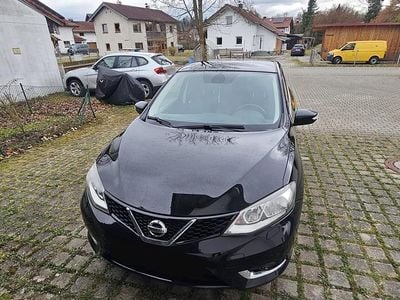 Gebraucht Nissan Pulsar 116 PS (85 kW) 2015 Schwarz Kleinwagen