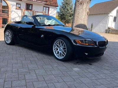 Gebraucht BMW Z4 192 PS (141 kW) 2004 Schwarz Cabrio