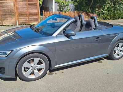 Gebraucht Audi TT Roadster 179 PS (131 kW) 2015 Grau Cabrio