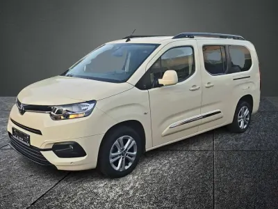 Gebraucht Toyota Proace City City 131 PS (96 kW) 2023 Icy white Van / Kleinbus
