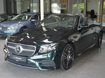 Gebraucht Mercedes E450 AMG 367 PS (269 kW) 2020 Smaragdgruen  metalliclack (metallic) Cabrio