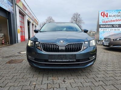 gebraucht Skoda Octavia Combi Style Automatik 80000 Km