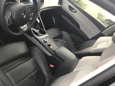 Schwarz Gebraucht 2016 Renault Talisman Initiale Paris Limousine | 21.000 €