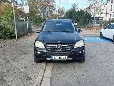 Mercedes ML320
