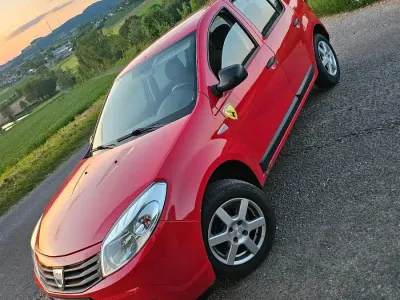 Gebraucht Dacia Sandero 75 PS (55 kW) 2006 Rot Kleinwagen