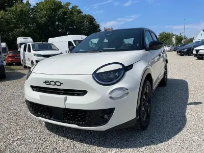 Neu Fiat 600 Street 101 PS (74 kW) 2026 Weiß SUV