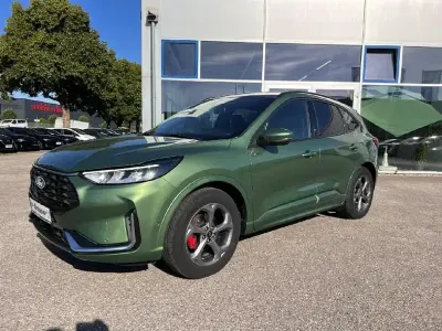 Gebraucht Ford Kuga ST-Line X 186 PS (136 kW) 2024 Grün SUV