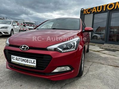 gebraucht Hyundai i20 blue Passion