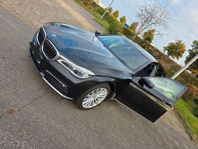 BMW 730