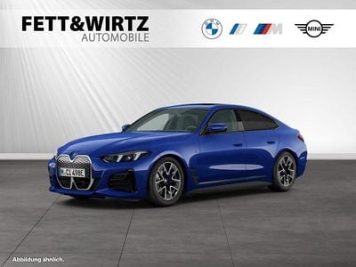 Gebraucht BMW i4 M Sport 250 kW (340 PS) 2024 Portimao blau metallic Limousine