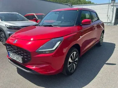 Gebraucht Suzuki Swift Comfort 83 PS (61 kW) 2024 Rot Kleinwagen