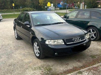 Schwarz Gebraucht 1999 Audi A4 Limousine | 1.999 € (Fairer Preis)