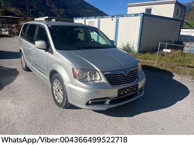 Gebraucht Lancia Voyager Silver 163 PS (119 kW) 2012 Silber Van / Kleinbus