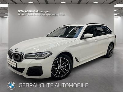 Weiß Gebraucht 2022 BMW 520 M Sport Limousine | 39.150 € (Guter Preis)