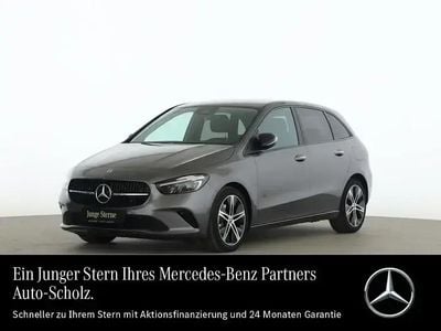 Mercedes B200