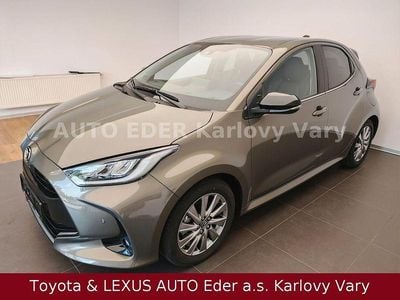 Begagnad Mazda 2 Homura-Line 116 HK (85 kW) 2023 Grå Sedan