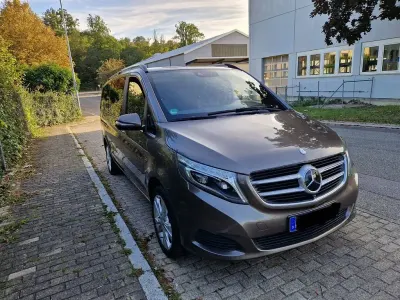 Gebraucht Mercedes V250 Avantgarde Edition 190 PS (139 kW) 2015 Grau Van / Kleinbus
