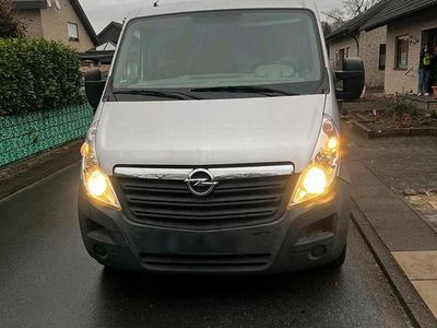 Silber Gebraucht 2011 Opel Movano Van / Kleinbus | 10.250 € (Etwas zu teuer)