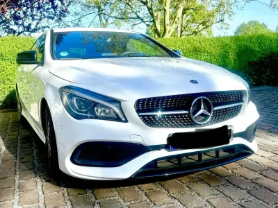 Gebraucht Mercedes CLA200 Shooting Brake Business 156 PS (114 kW) 2019 Weiß Kombi