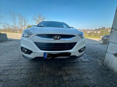 Gebraucht Hyundai ix35 136 PS (100 kW) 2015 Weiß SUV
