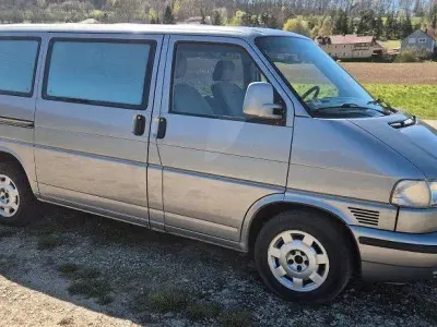 Gebraucht VW T4 102 PS (75 kW) 1997 Silber Van