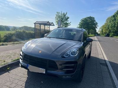 Porsche Macan Turbo