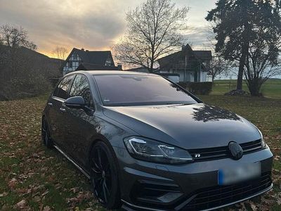 Second-hand VW Golf VII R 310 CP (228 kW) 2017 Gri Berlinǎ