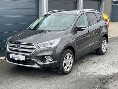 Gebraucht Ford Kuga Cool & Connect 150 PS (110 kW) 2019 Grau SUV