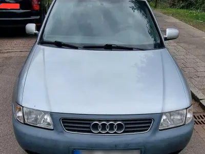 Używany Audi A3 125 KM (91 kW) 1997 Srebrny Hatchback
