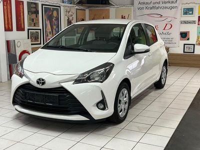 Gebraucht Toyota Yaris Comfort 111 PS (81 kW) 2018 Weiß Kleinwagen