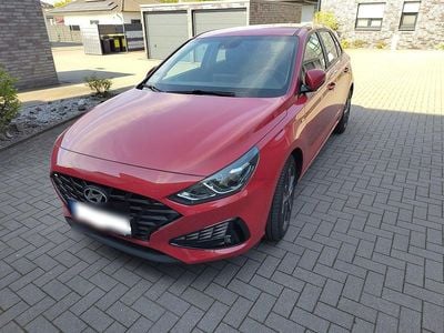 Usata Hyundai i30 119 CV (87 kW) 2023 Rosso Berlina