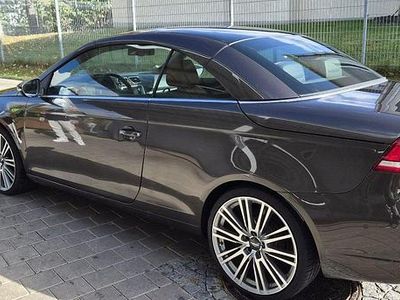 Gebraucht VW Eos 160 PS (117 kW) 2012 Braun Cabrio