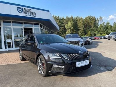 Schwarzmagic perleffekt (metallic) Gebraucht 2017 Skoda Octavia RS Kombi | 18.490 € (Teuer)