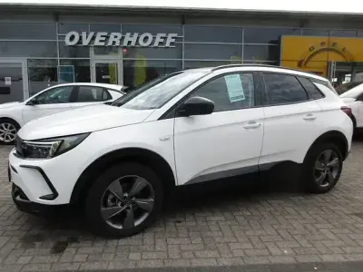 Second-hand Opel Grandland X 131 CP (96 kW) 2024 Alb SUV