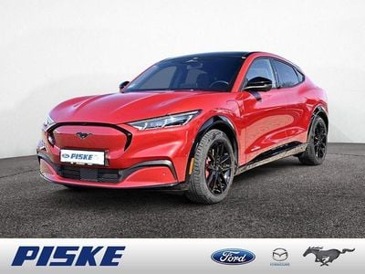 Gebraucht Ford Mustang Mach-E Standard Range 197 kW (269 PS) 2022 Lucid rot SUV