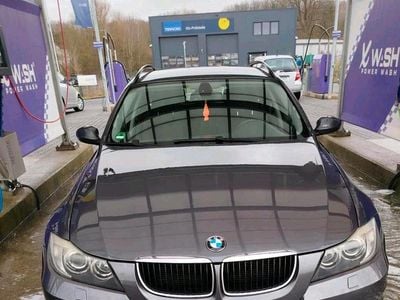 Gebraucht BMW 320 163 PS (119 kW) 2006 Grau Kombi