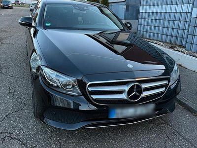 Usata Mercedes E200 187 CV (137 kW) 2016 Nero Berlina