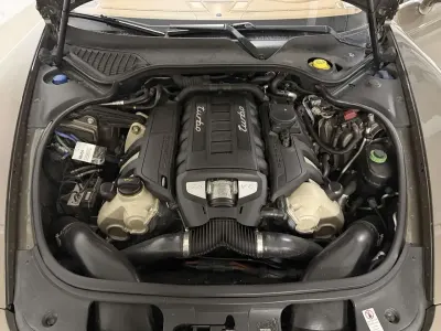 Usata Porsche Panamera Turbo