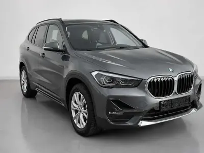 Gebraucht BMW X1 Sport Line 150 PS (110 kW) 2021 Grau SUV