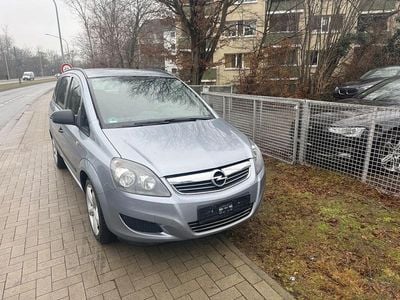 Gebraucht Opel Zafira Innovation 140 PS (102 kW) 2010 Grau Van / Kleinbus