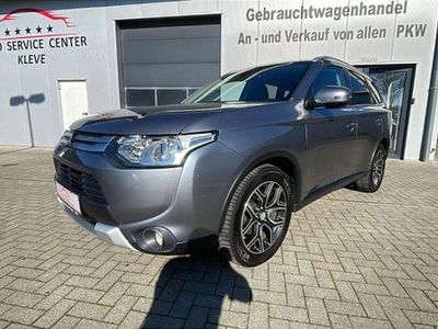 Gebraucht Mitsubishi Outlander Classic Collection Plus 150 PS (110 kW) 2015 Grau SUV