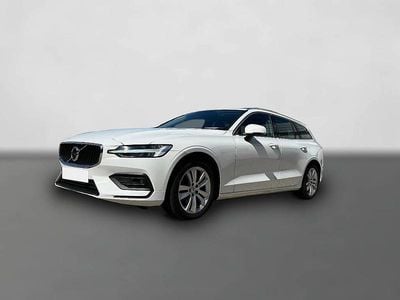 Gebraucht Volvo V60 Momentum 197 PS (144 kW) 2020 Weiß Kombi