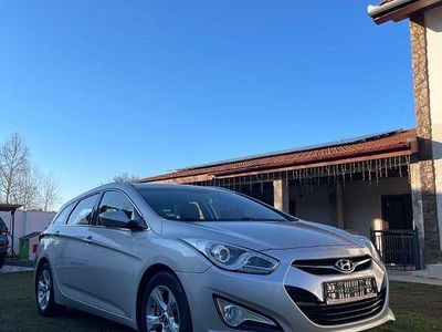 Second-hand Hyundai i40 Style 116 CP (85 kW) 2012 Break