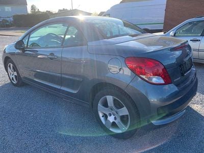 Gebraucht Peugeot 207 Premium 120 PS (88 kW) 2010 Lack grau Cabrio