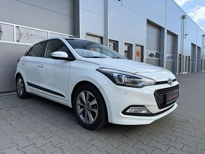 Usata Hyundai i20 YES! 84 CV (61 kW) 2016 Bianco Berlina