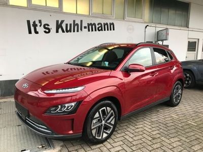 gebraucht Hyundai Kona KonaEV 64kWh Trend Navi Assistenz-Paket