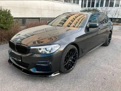 Gebraucht BMW 530 Performance 265 PS (194 kW) 2018 Grau Kombi